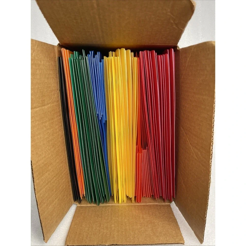 Plastic Poly Folders 2 Pocket w/ Prongs 9.4